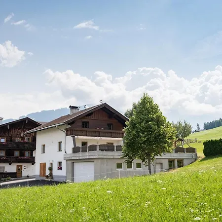 Bauernhof Sennhof Farmház *